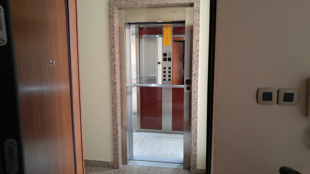 Apartman Snow White Novi Sad Exterior foto