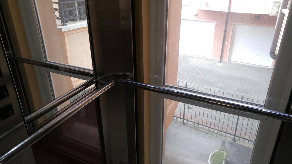 Apartman Snow White Novi Sad Exterior foto