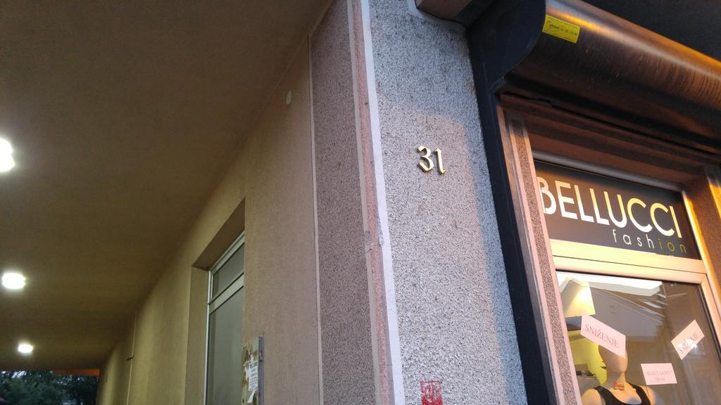 Apartman Snow White Novi Sad Exterior foto